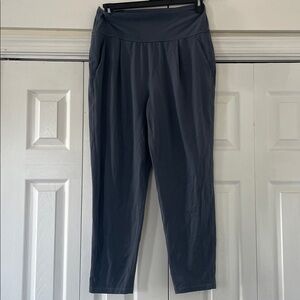 Athleta Elation Pant in Charcoal Gray
